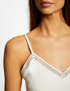 Débardeur Bretelles Fines Col En V Ecru Femme -Mode de Reve Magasin debardeur bretelles fines col en v ecru femme vue4 32536300938550201