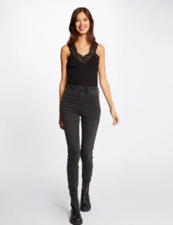 Débardeur Bretelles Larges Avec Dentelle Noir Femme -Mode de Reve Magasin debardeur bretelles larges avec dentelle noir femme vue5 32536300883940100