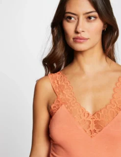Débardeur Bretelles Larges Avec Dentelle Orange Femme 9 Débardeur Bretelles Larges Avec Dentelle Orange Femme -Mode de Reve Magasin debardeur bretelles larges avec dentelle orange femme vue4 32536300883940703