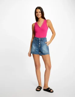 Débardeur Bretelles Larges Effet Côtelé Rose Fonce Femme 7 Débardeur Bretelles Larges Effet Côtelé Rose Fonce Femme -Mode de Reve Magasin debardeur bretelles larges effet cotele rose fonce femme vue5 32536300894360515