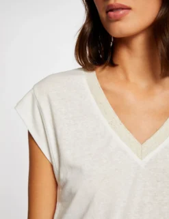 T-shirt Manches Courtes à Col En V Ecru Femme -Mode de Reve Magasin t shirt manches courtes a col en v ecru femme vue4 32536300896410201