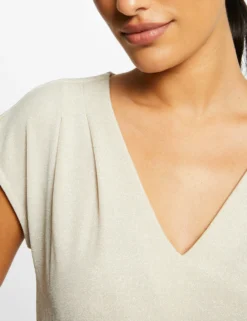 T-shirt Manches Courtes à Col En V Ivoire Femme -Mode de Reve Magasin t shirt manches courtes a col en v ivoire femme vue4 32536300928580203