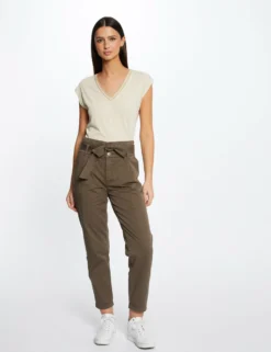 T-shirt Manches Courtes à Col En V Sable Femme -Mode de Reve Magasin t shirt manches courtes a col en v sable femme vue5 32536300938590205