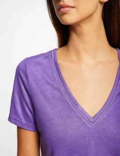 T-shirt Manches Courtes à Col En V Violet Femme -Mode de Reve Magasin t shirt manches courtes a col en v violet femme vue4 32536300950700310