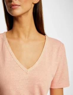 T-shirt Manches Courtes Col En V Rose Moyen Femme -Mode de Reve Magasin t shirt manches courtes col en v rose moyen femme vue4 32536300939110514