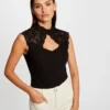 T-shirt Sans Manches à Dentelle Noir Femme
